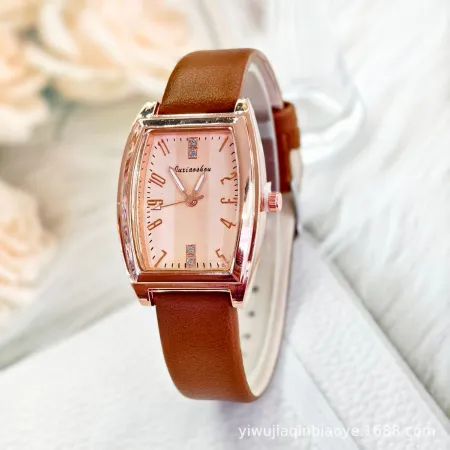 Cross-border foreign trade retro square women's watch, diamond-encrusted digital elegance wristwatch, women's quartz watch, light luxury fashionable women's watch Cross-border foreign trade retro square women's watch, diamond-encrusted digital elegance wristwatch, women's quartz watch, light luxury fashionable women's watch